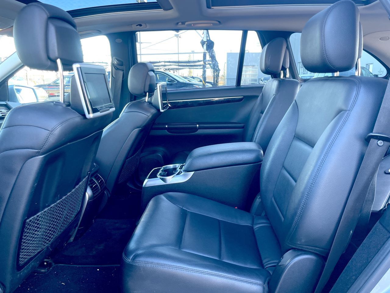 2011 Mercedes-Benz R350