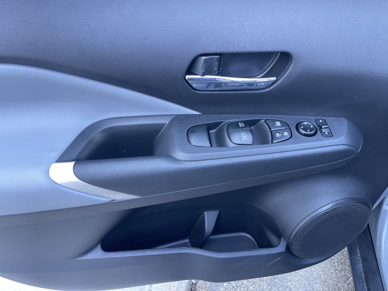 2022 Nissan Kicks in Calgary, Alberta