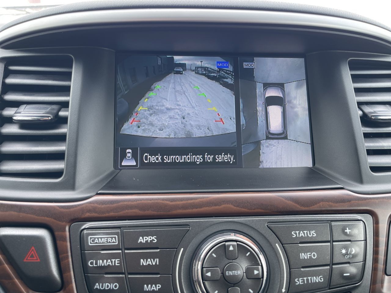 Nissan Pathfinder  2017 à Calgary, Alberta