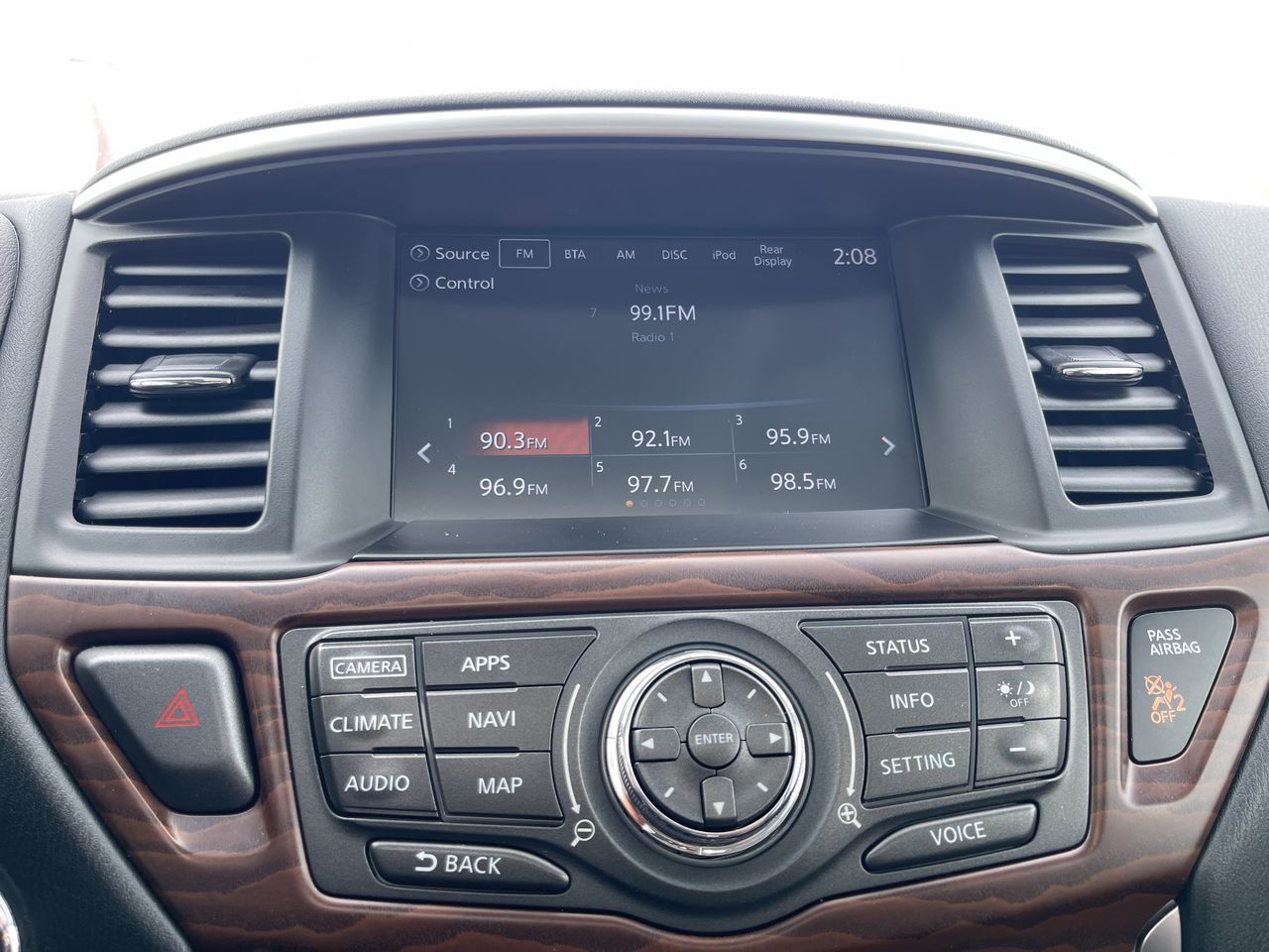 Nissan Pathfinder  2017 à Calgary, Alberta