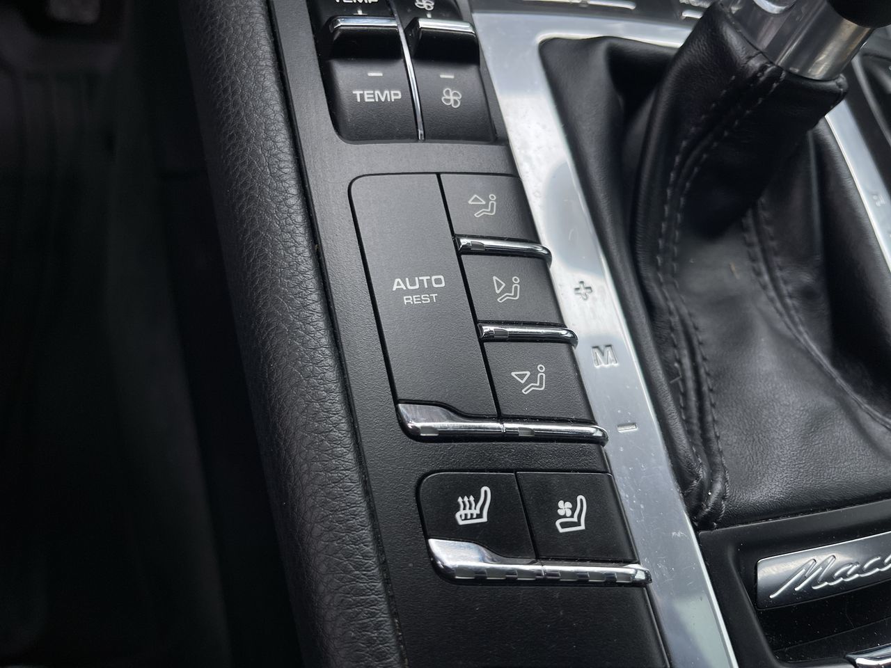Porsche Macan  2019 à Calgary, Alberta