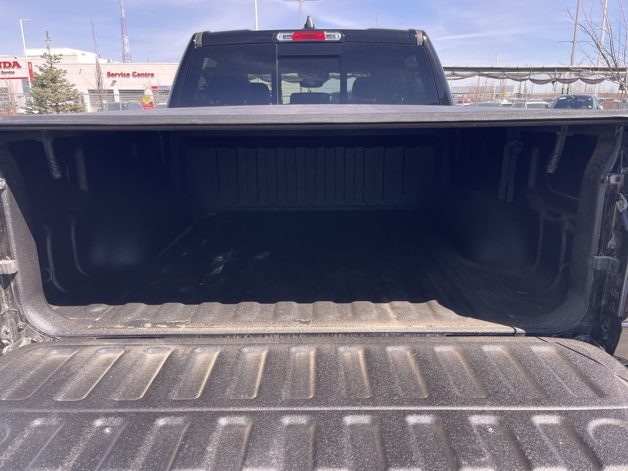 Ram RAM 1500 Crew Cab 4x4 (DT)  2022 à Calgary, Alberta