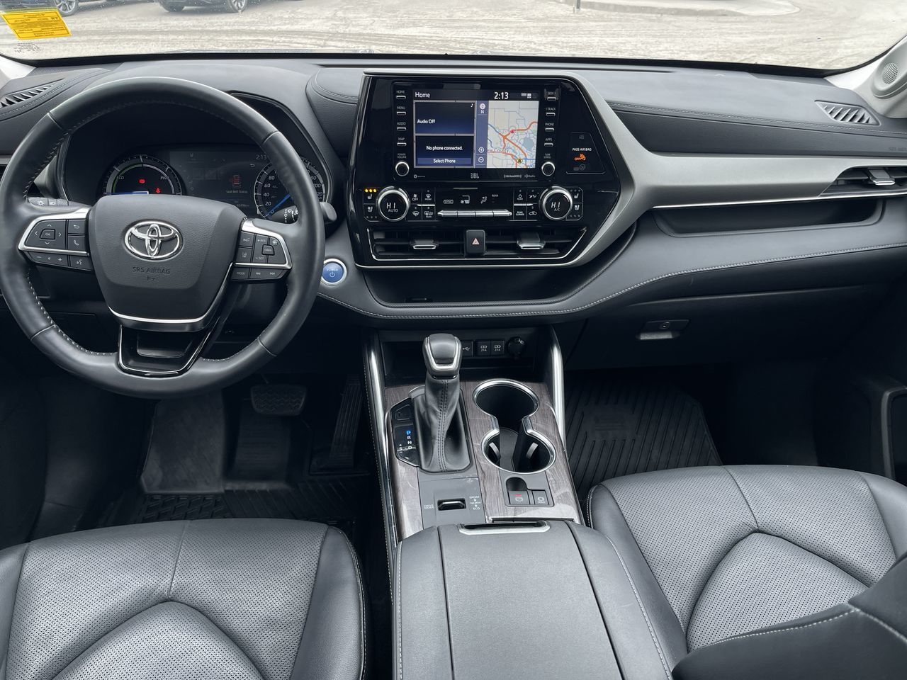 Toyota Highlander Hybrid  2021 à Calgary, Alberta