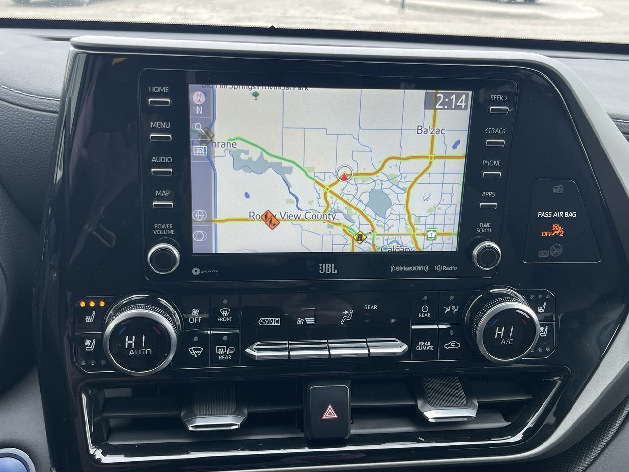 Toyota Highlander Hybrid  2021 à Calgary, Alberta