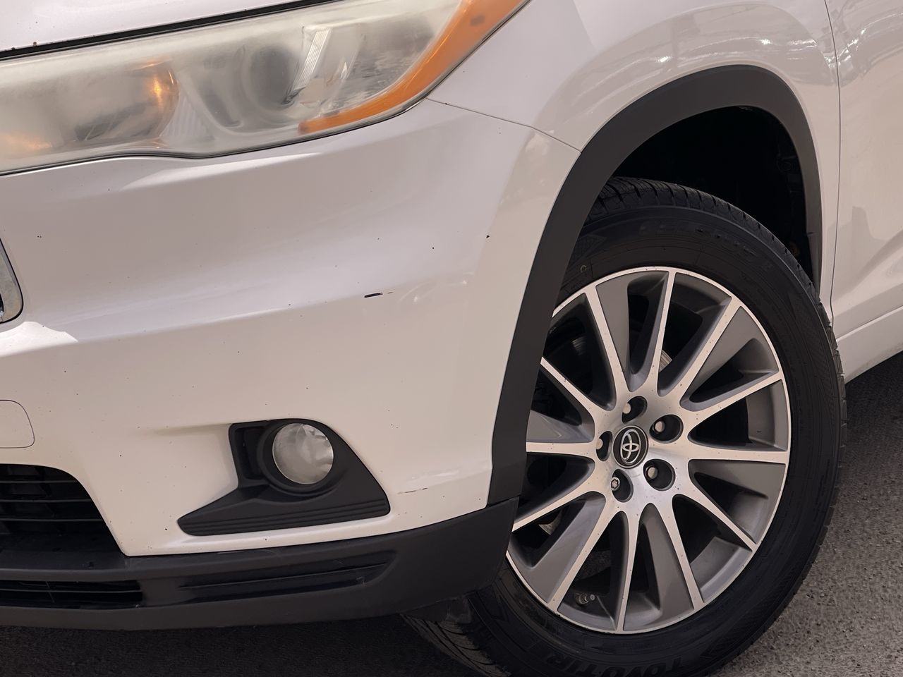 Toyota Highlander  2014 à Calgary, Alberta