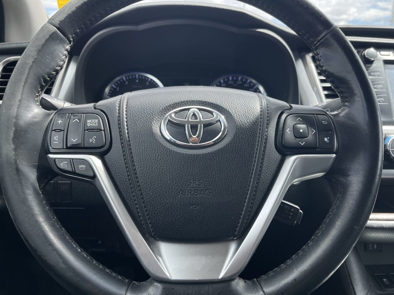 Toyota Highlander  2014 à Calgary, Alberta