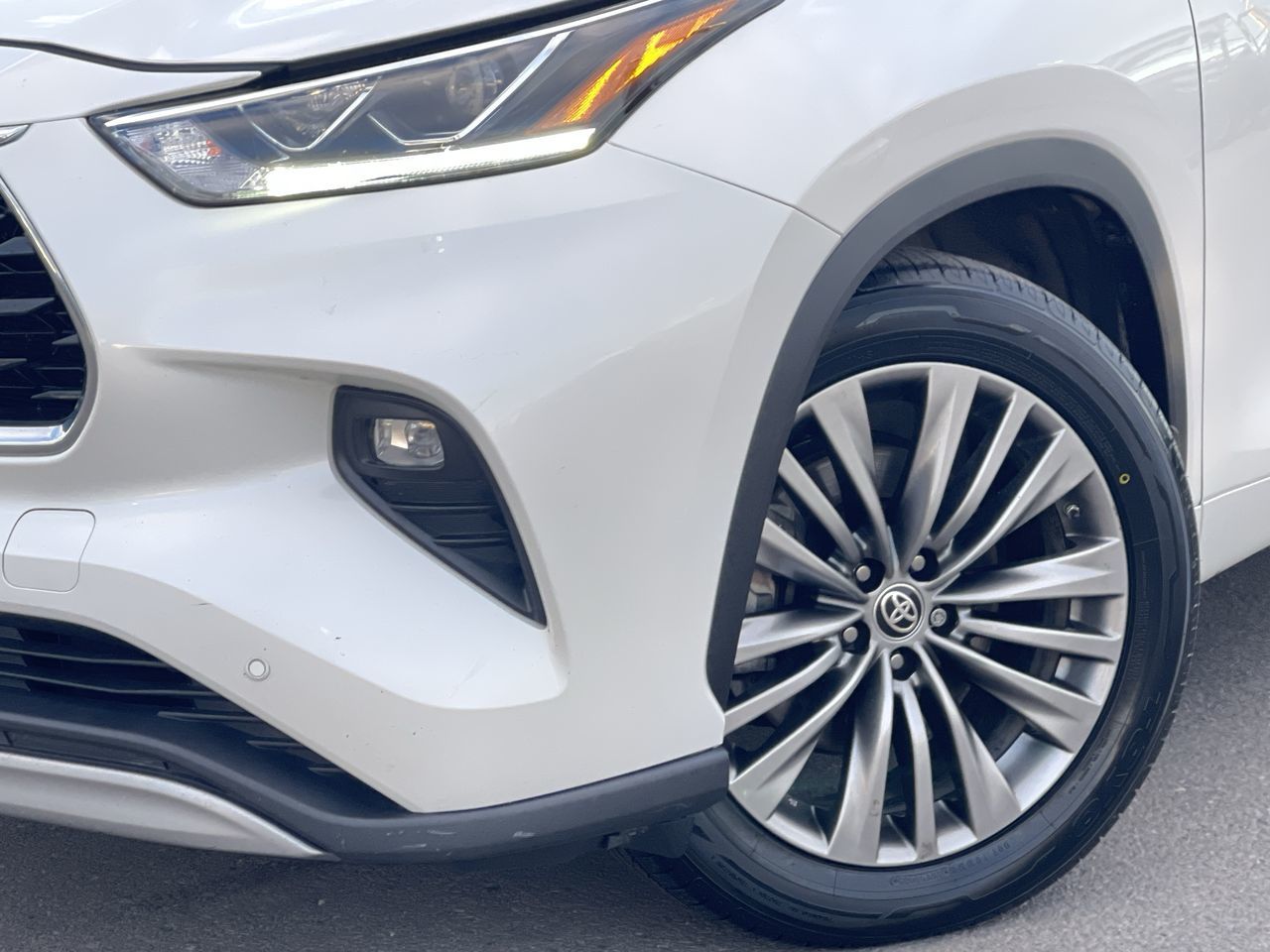 2020 Toyota Highlander in Calgary, Alberta