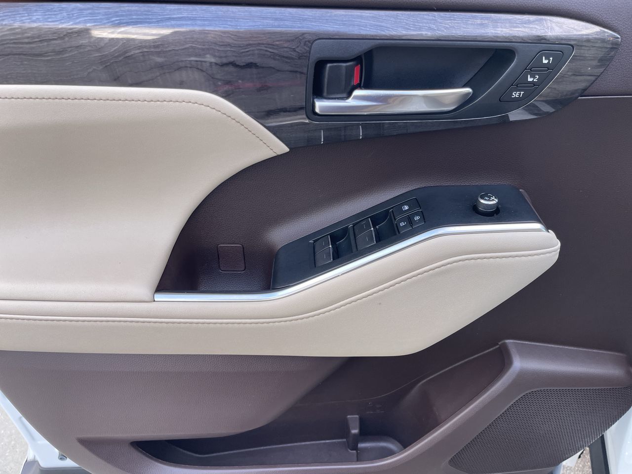 2020 Toyota Highlander in Calgary, Alberta