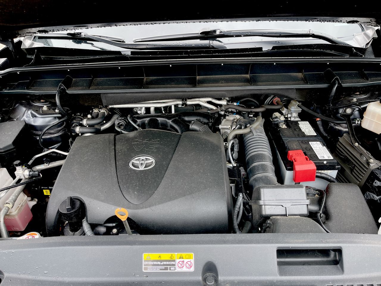 2021 Toyota Highlander in Calgary, Alberta