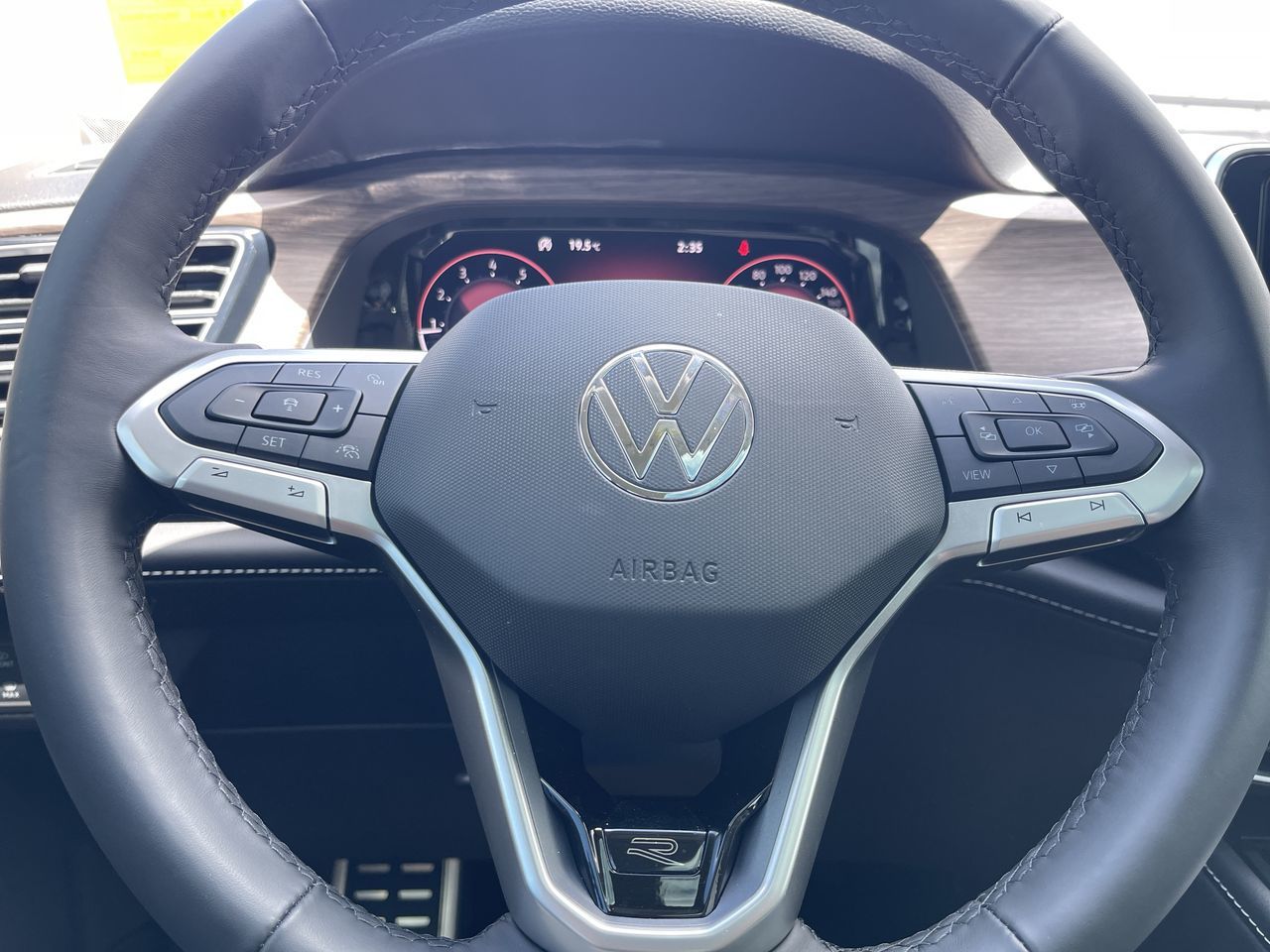 2024 Volkswagen Atlas in Calgary, Alberta