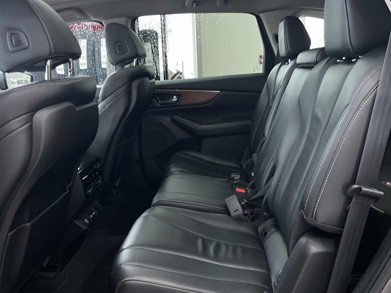 2022 Acura MDX in Calgary, Alberta