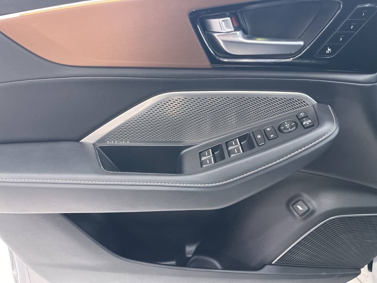 2022 Acura MDX in Calgary, Alberta