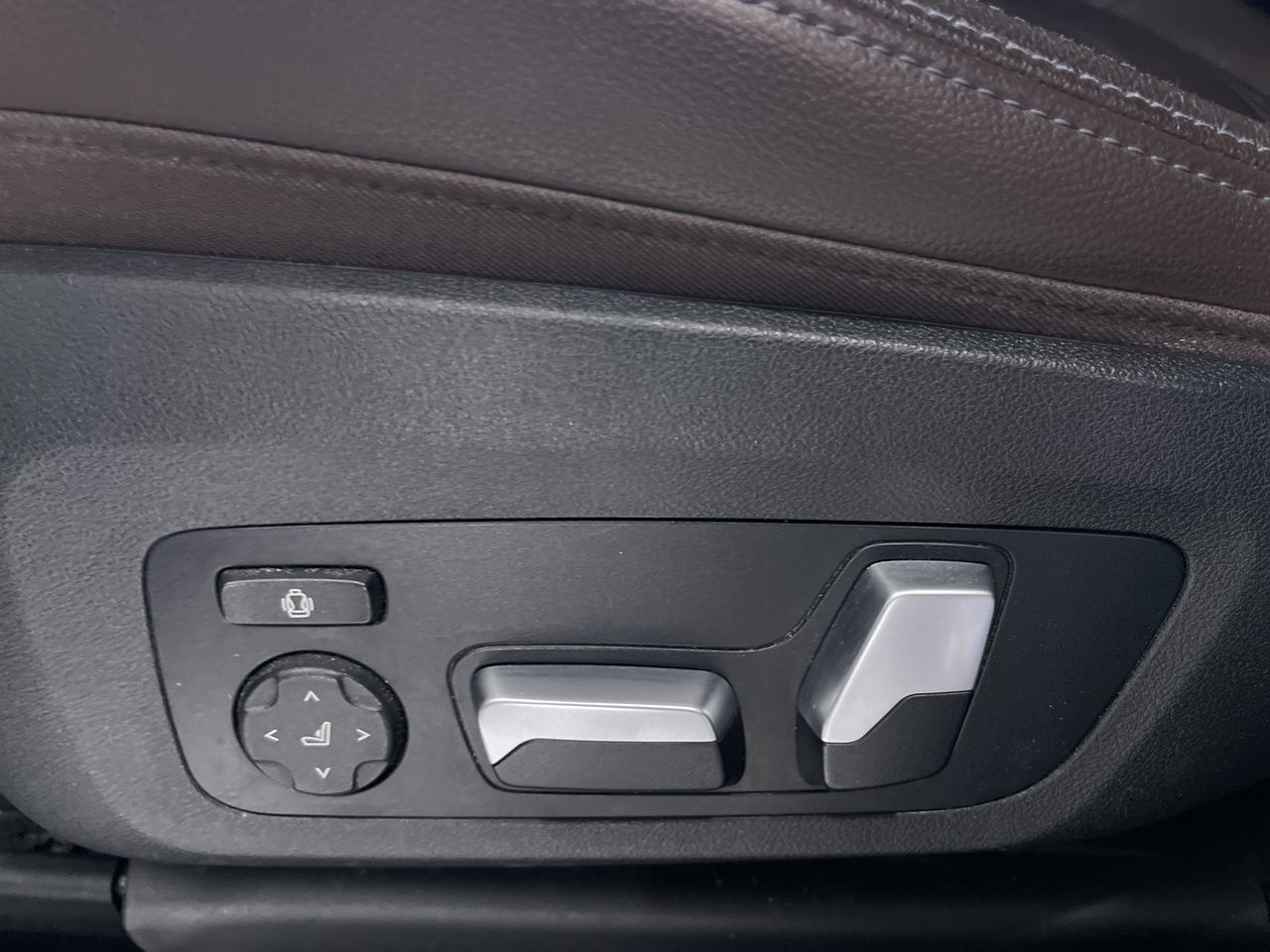 BMW X3  2021 à Calgary, Alberta