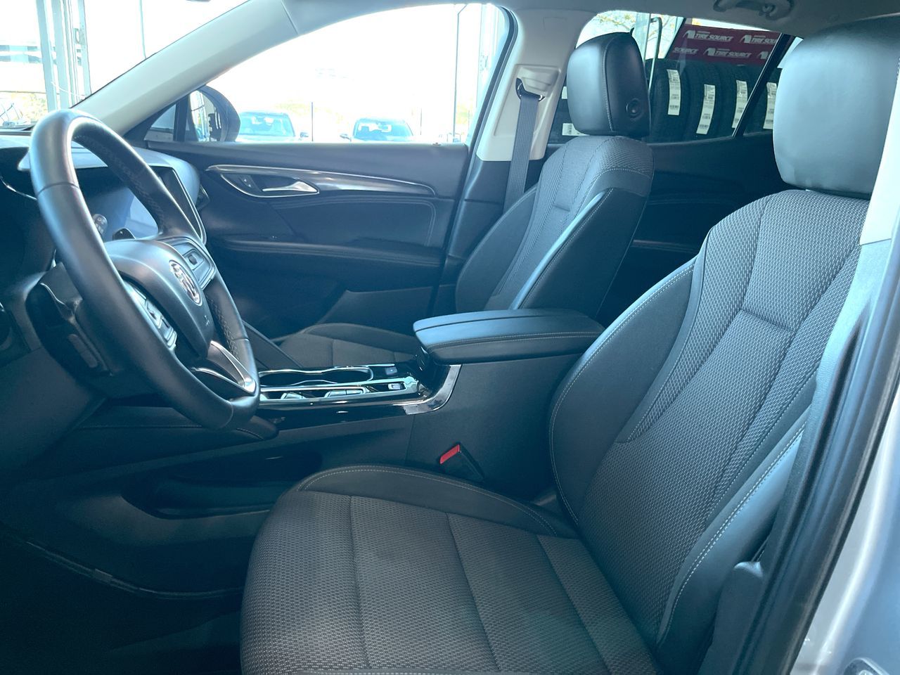 Buick Envision  2023 à Calgary, Alberta