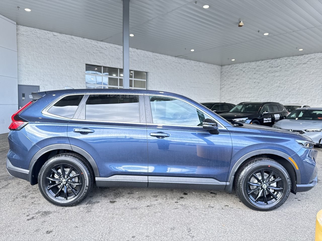 Honda CR-V HYBRID  2025 à Calgary, Alberta