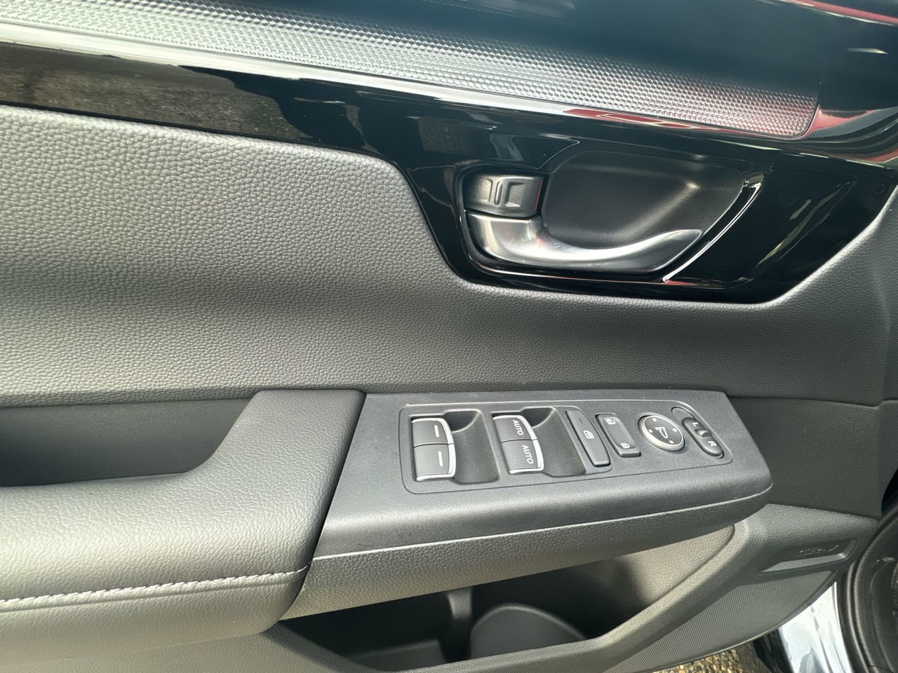 2025 Honda CR-V in Calgary, Alberta