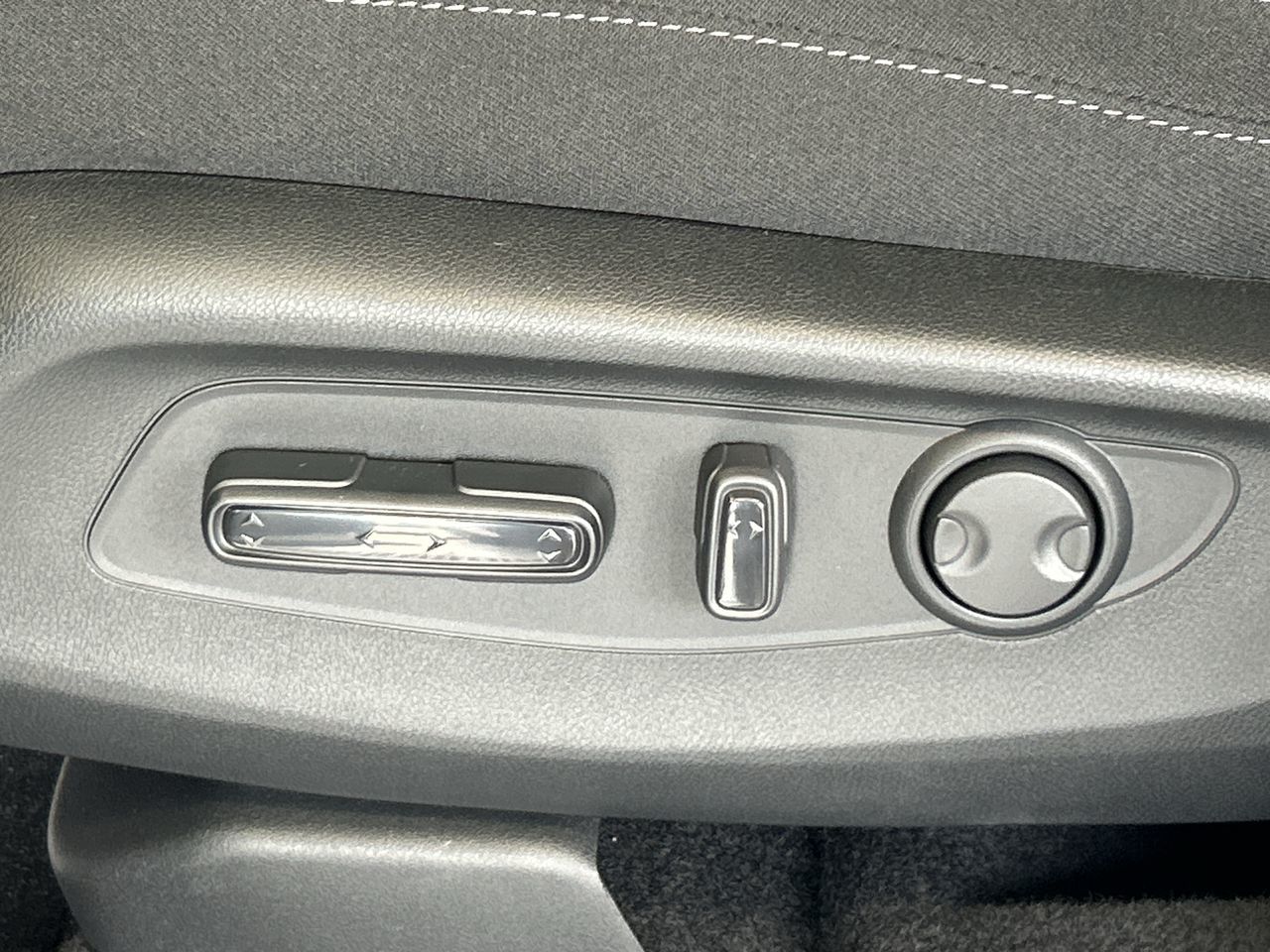2025 Honda CR-V in Calgary, Alberta