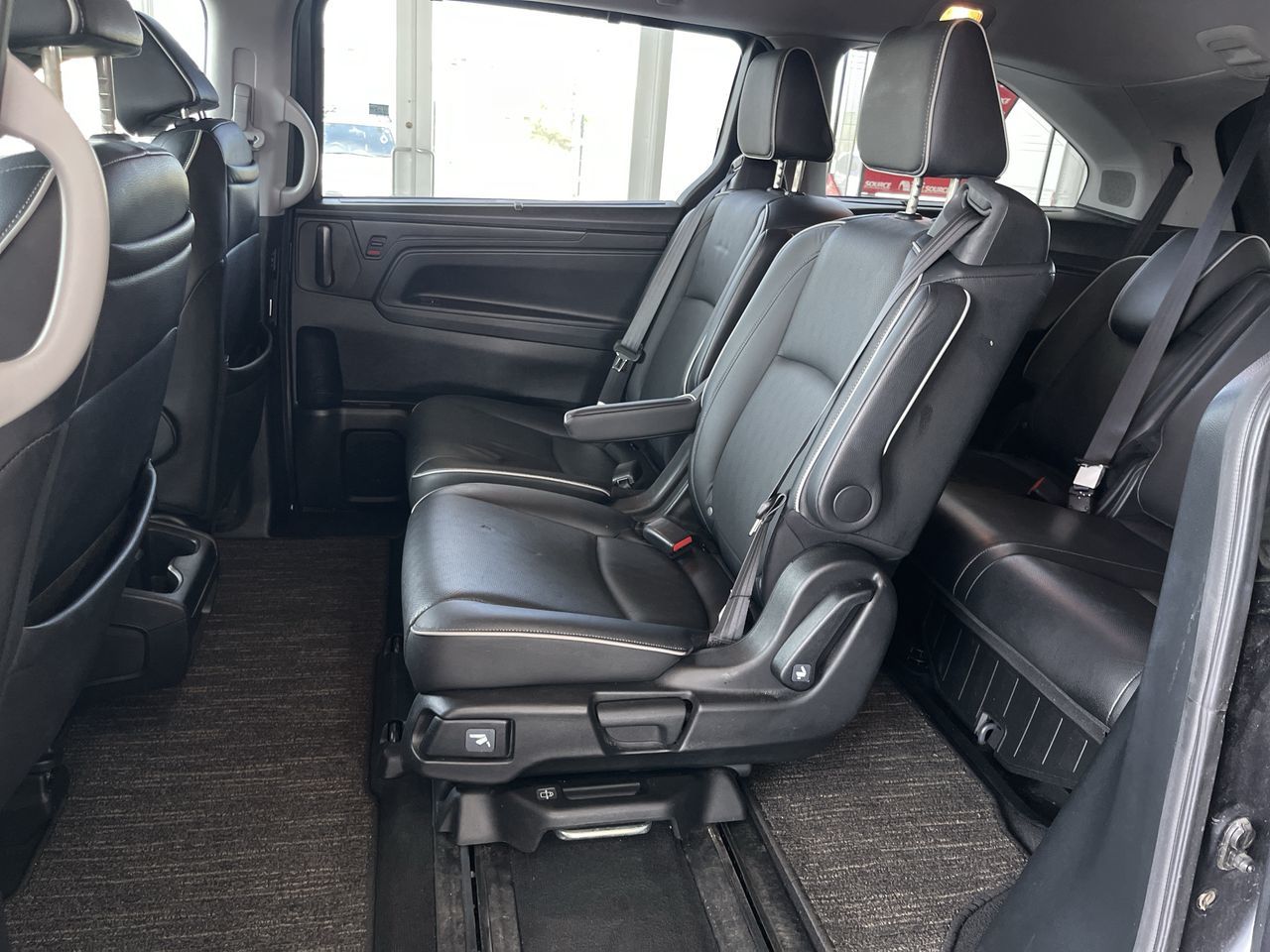 2022 Honda Odyssey in Calgary, Alberta