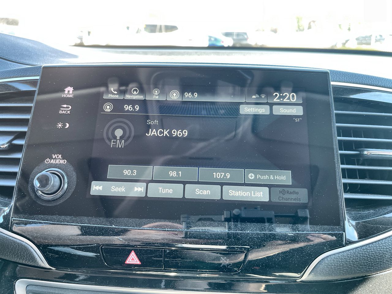 2021 Honda Pilot in Calgary, Alberta