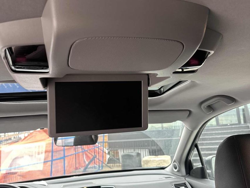 2022 Honda Pilot in Calgary, Alberta