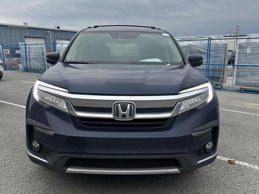 2022 Honda Pilot in Calgary, Alberta