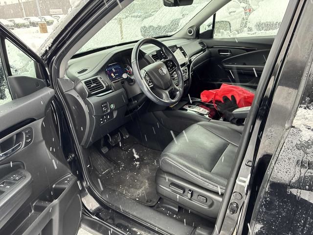 2022 Honda Pilot in Calgary, Alberta