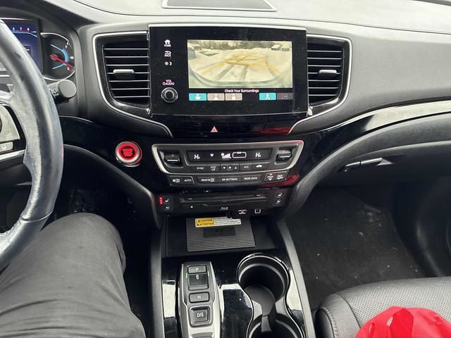 2022 Honda Pilot in Calgary, Alberta