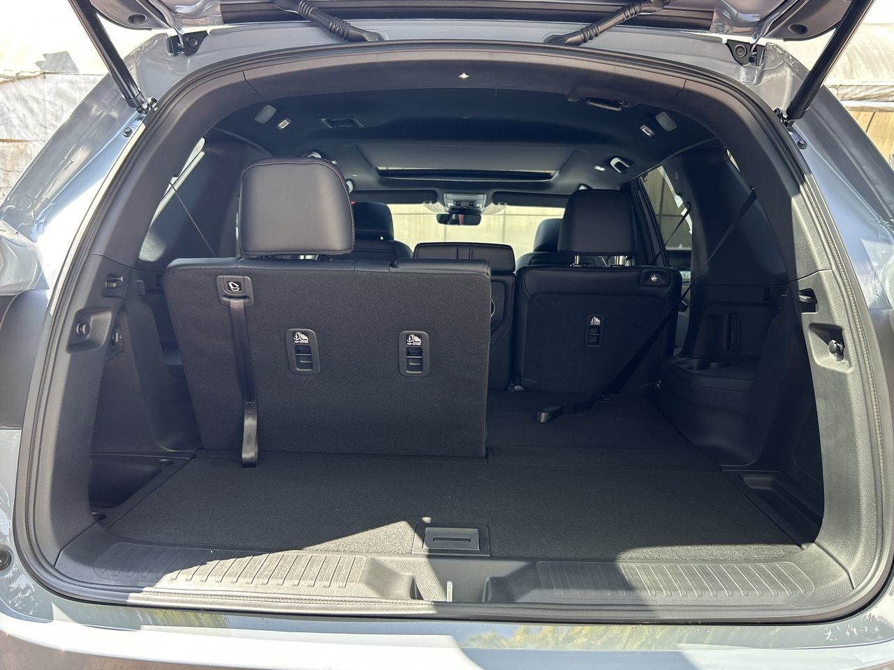 2025 Honda Pilot in Calgary, Alberta