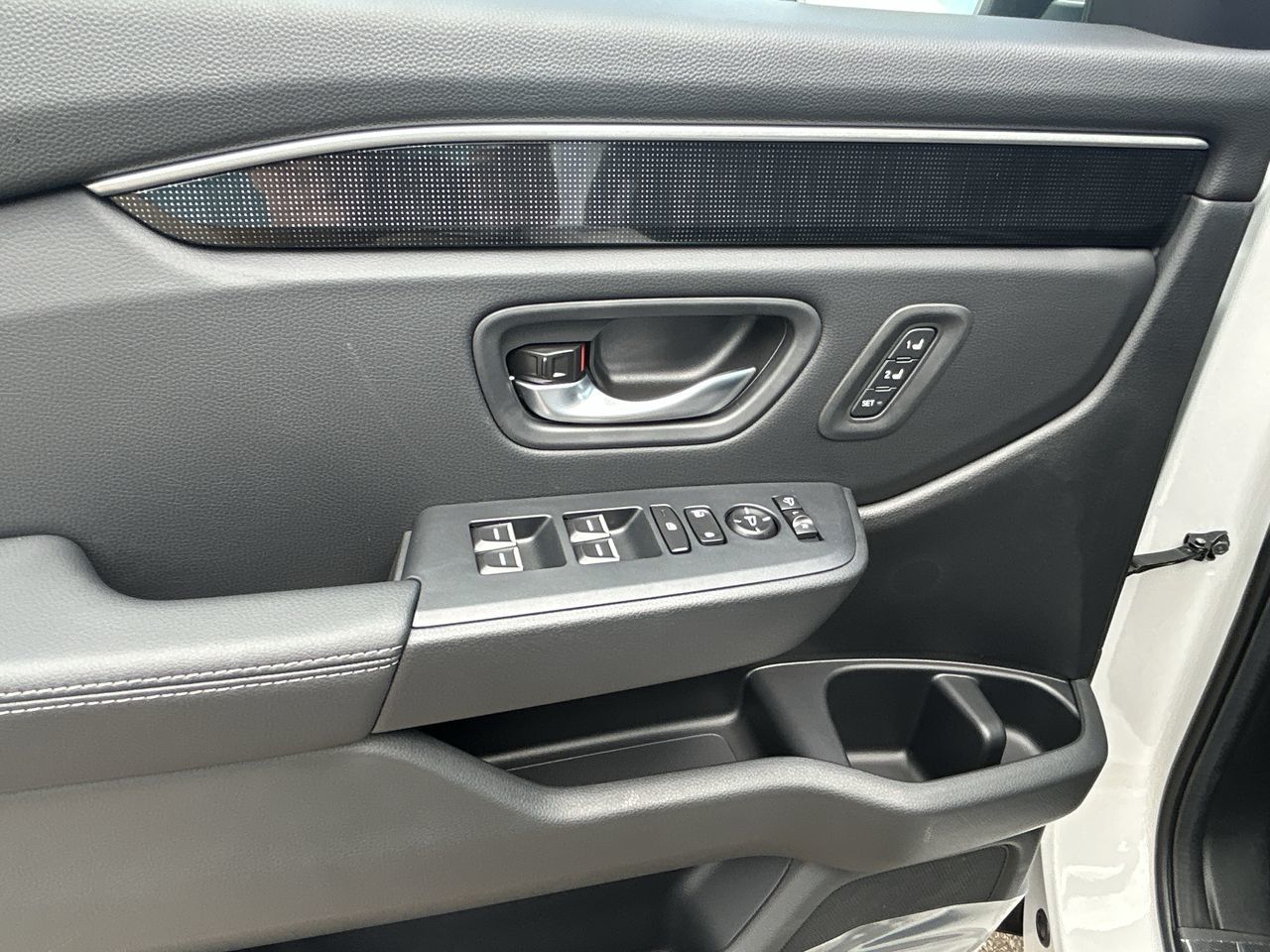 2025 Honda Pilot in Calgary, Alberta