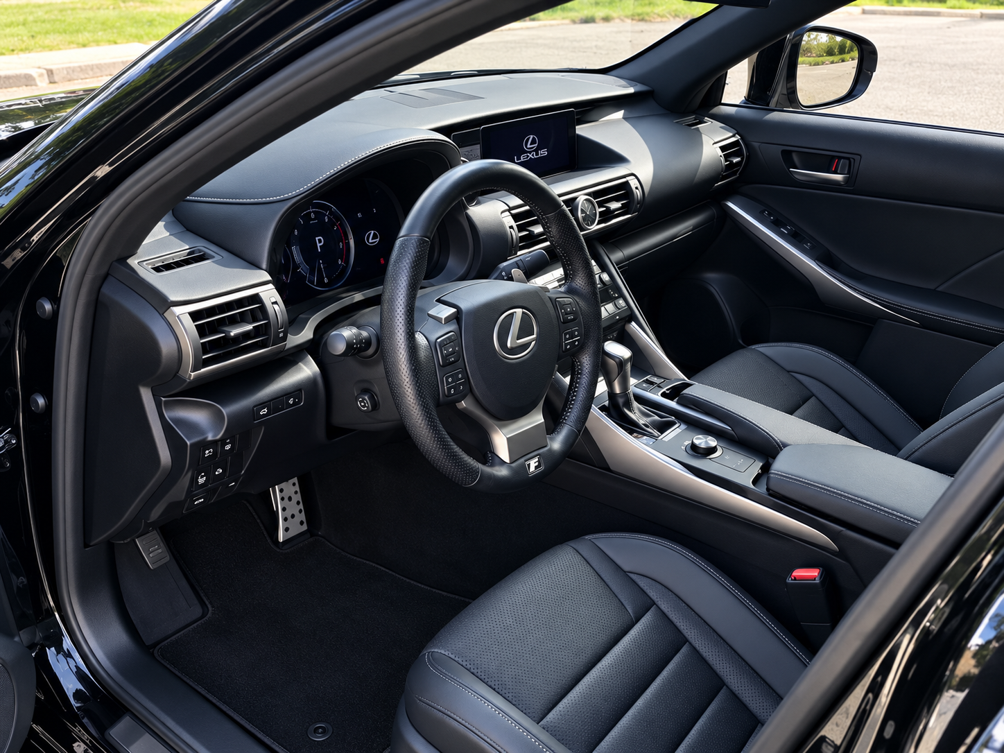 2020 Lexus IS