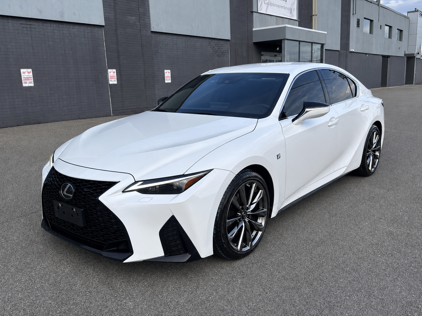 2022 Lexus IS