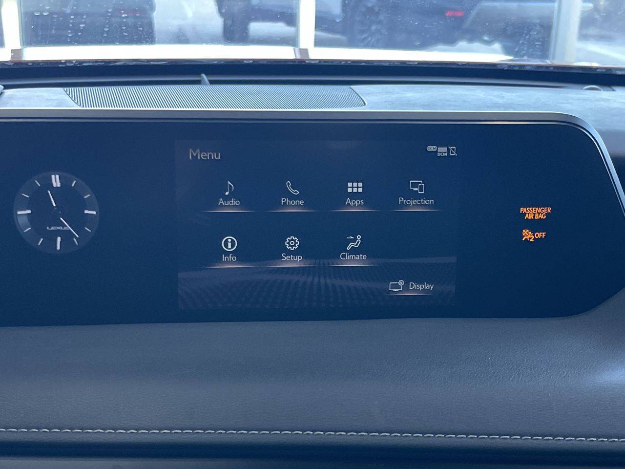 Lexus UXh  2022 à Calgary, Alberta