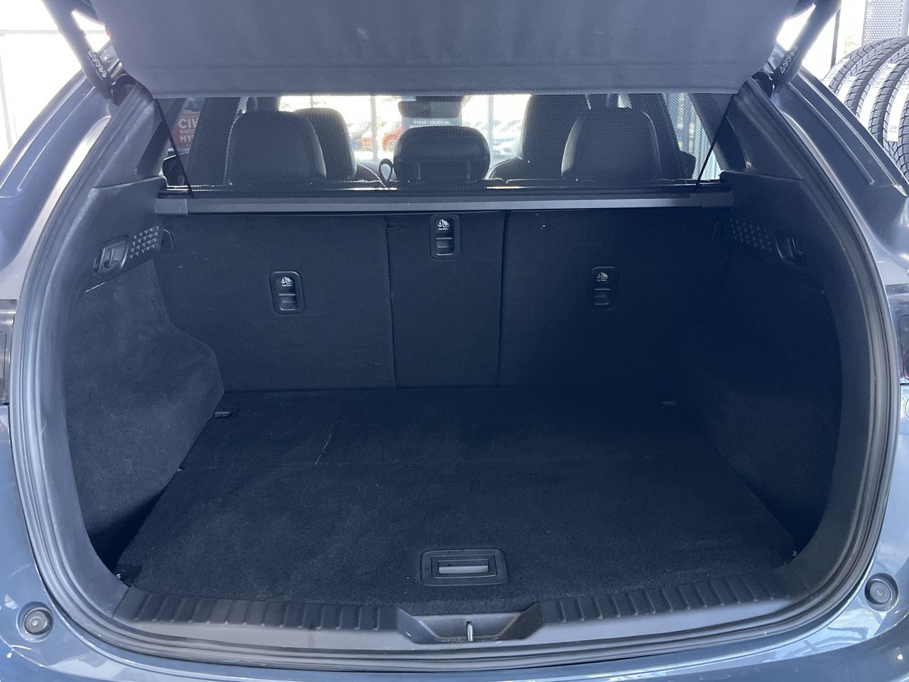 2022 Mazda CX-5 in Calgary, Alberta