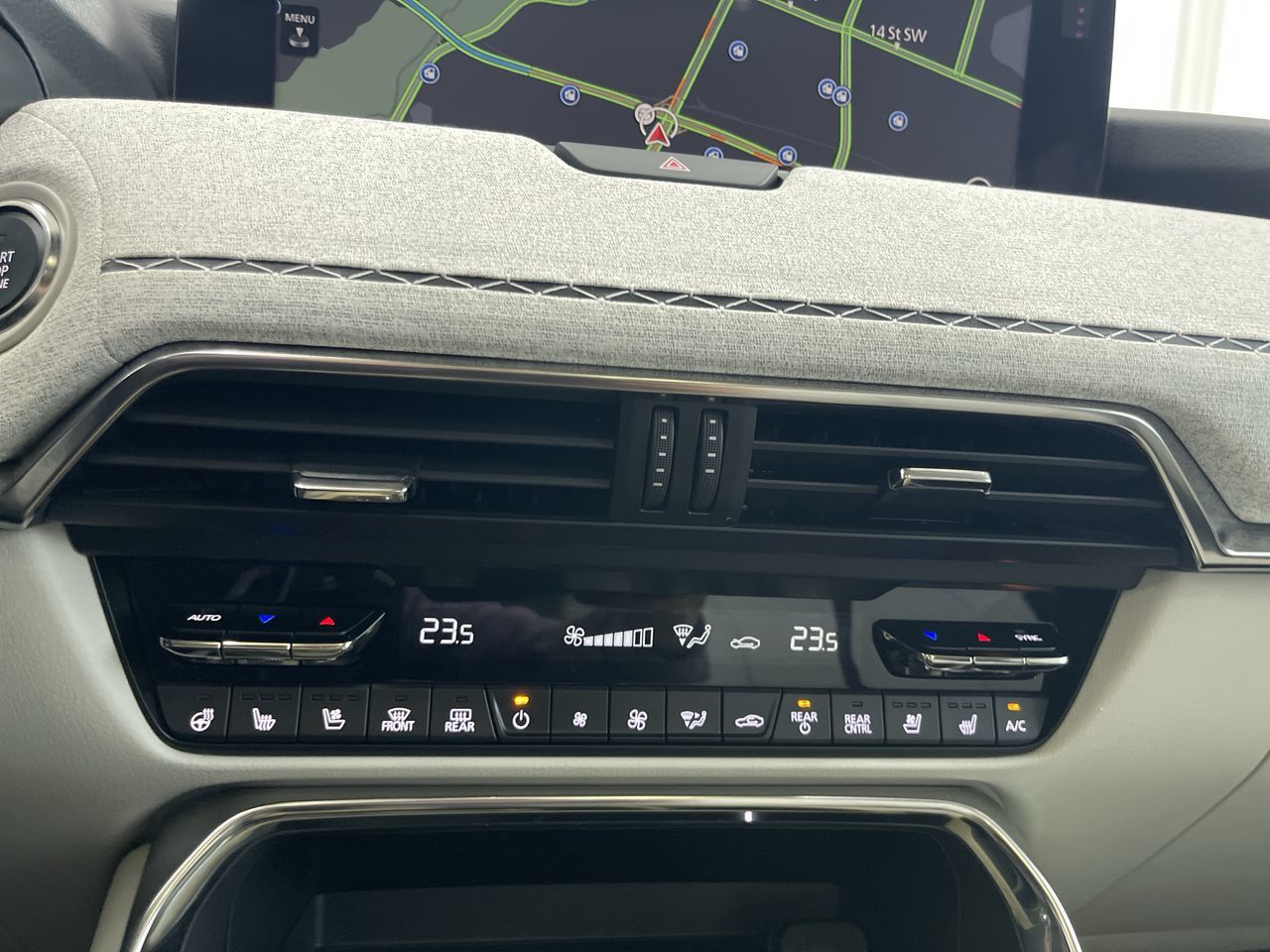 Mazda CX-90 MHEV  2024 à Calgary, Alberta