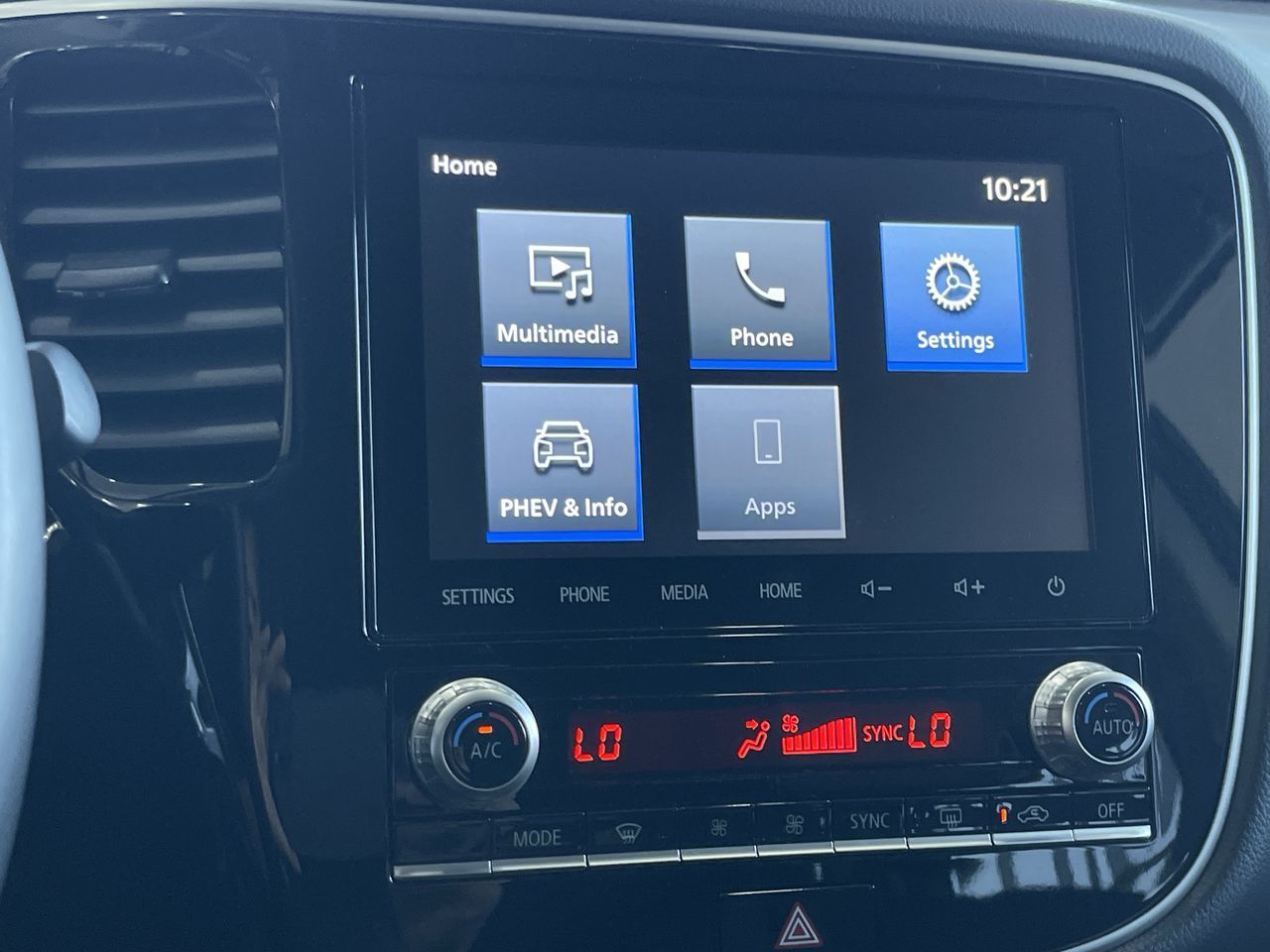 2020 Mitsubishi OUTLANDER PHEV in Calgary, Alberta