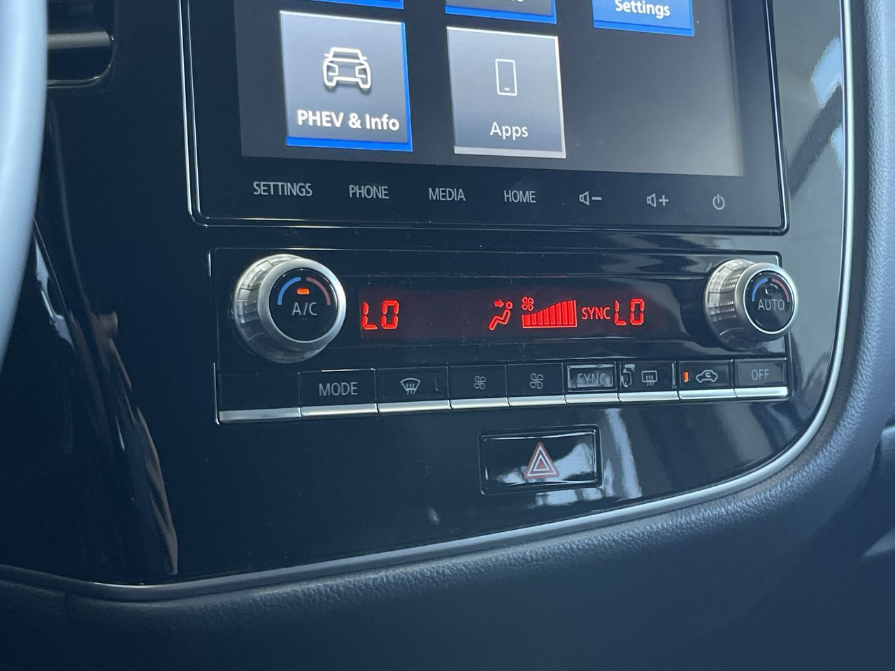 2020 Mitsubishi OUTLANDER PHEV in Calgary, Alberta