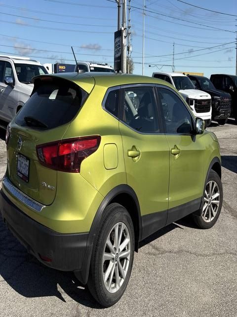 2019 Nissan Qashqai in Calgary, Alberta