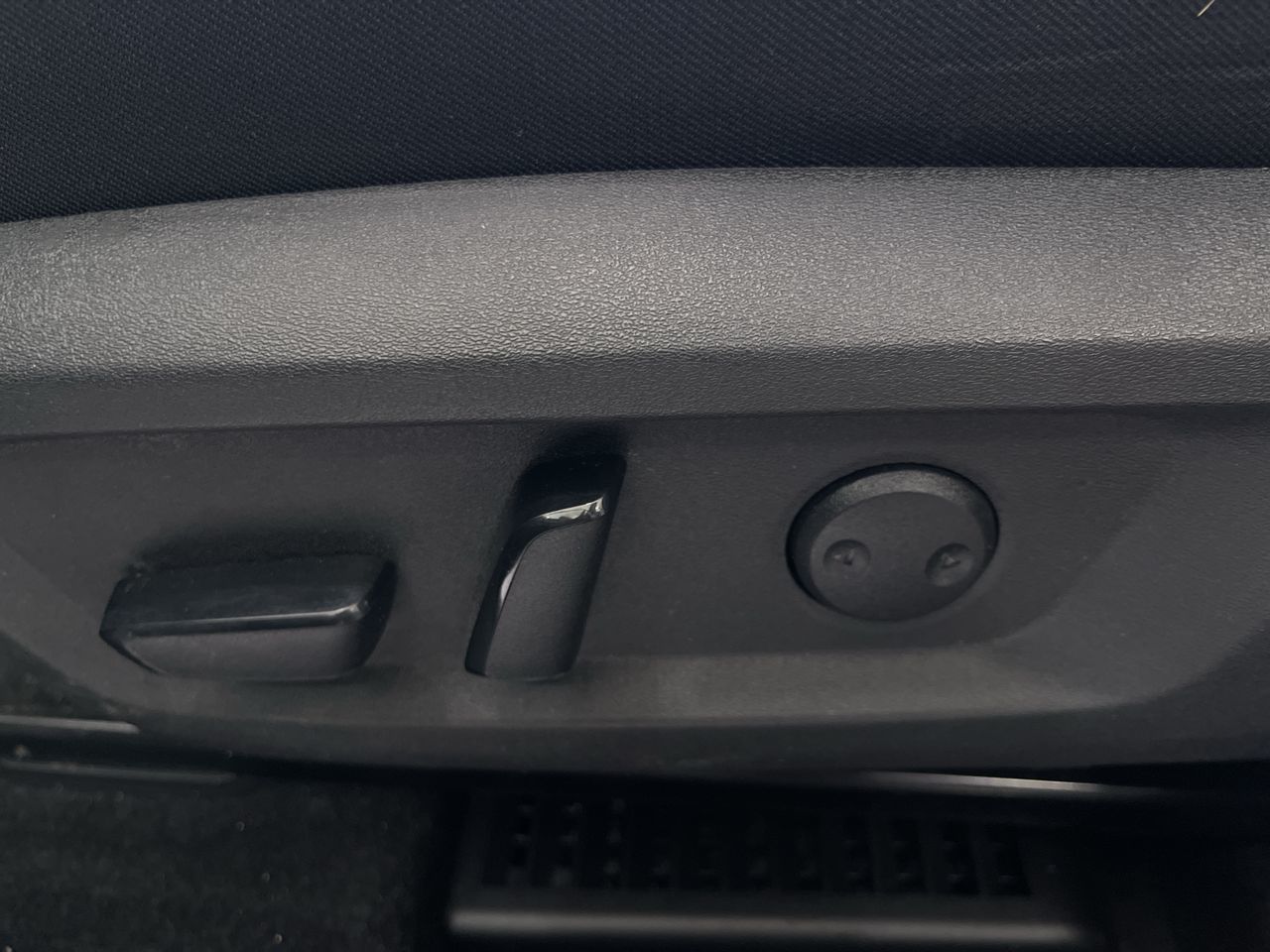 Nissan Rogue  2023 à Calgary, Alberta