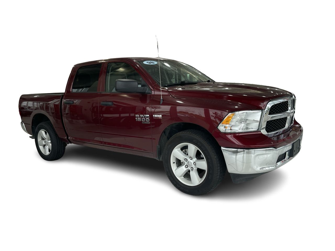 2023 Ram RAM 1500 Classic Crew Cab 4x4 (DS)