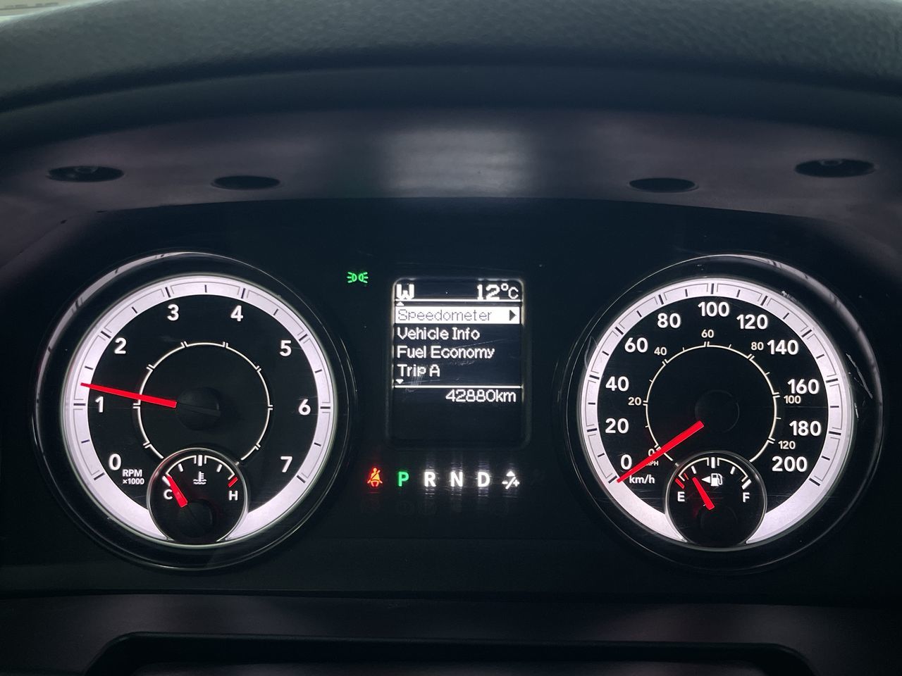 2023 Ram RAM 1500 Classic Crew Cab 4x4 (DS)