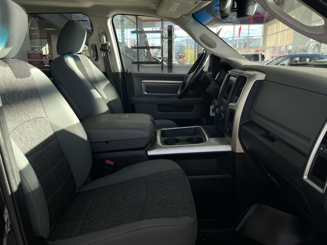 2019 Ram RAM 1500 Crew Cab 4x4 (ds)