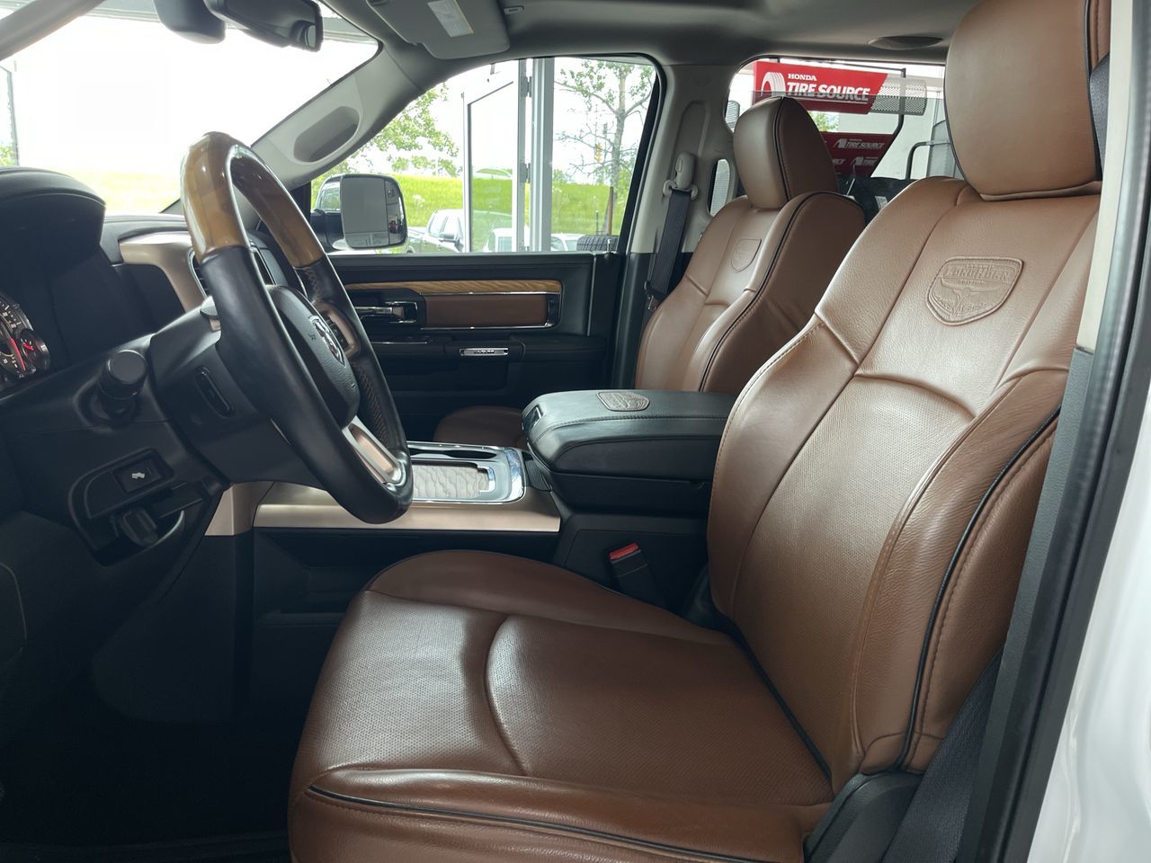 Ram 1500 Crew Cab 4x4  2017 à Calgary, Alberta