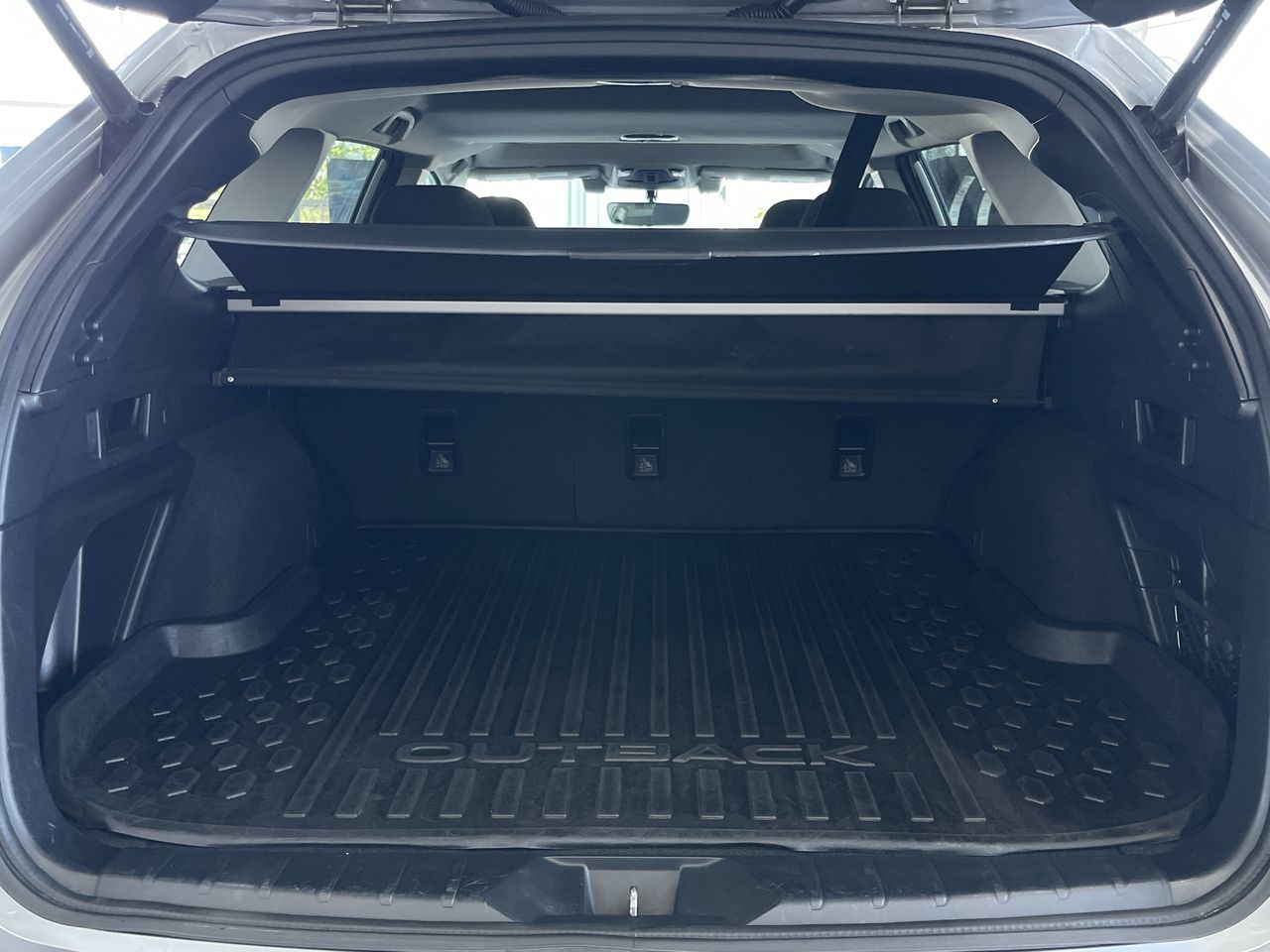 Subaru Outback  2020 à Calgary, Alberta