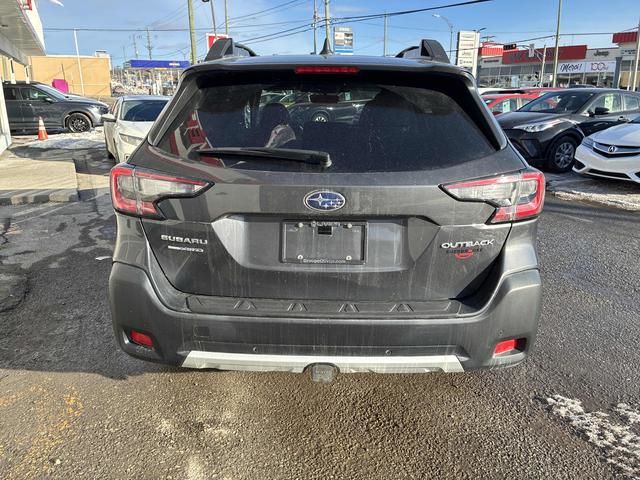 Subaru Outback  2023 à Calgary, Alberta