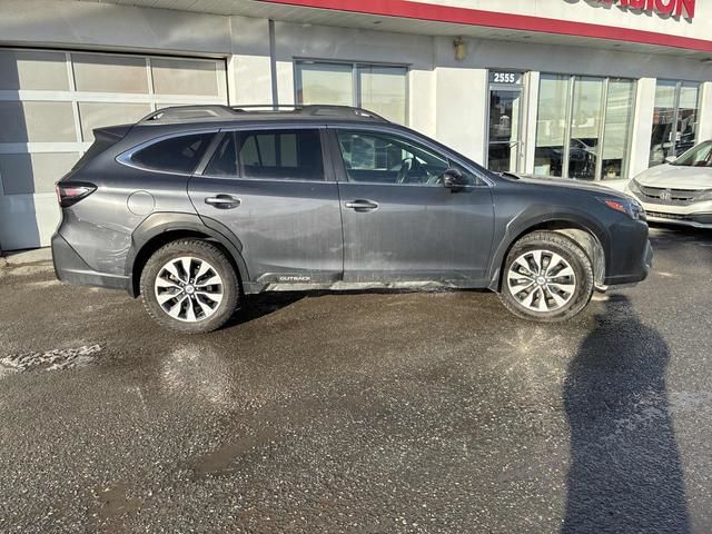 Subaru Outback  2023 à Calgary, Alberta