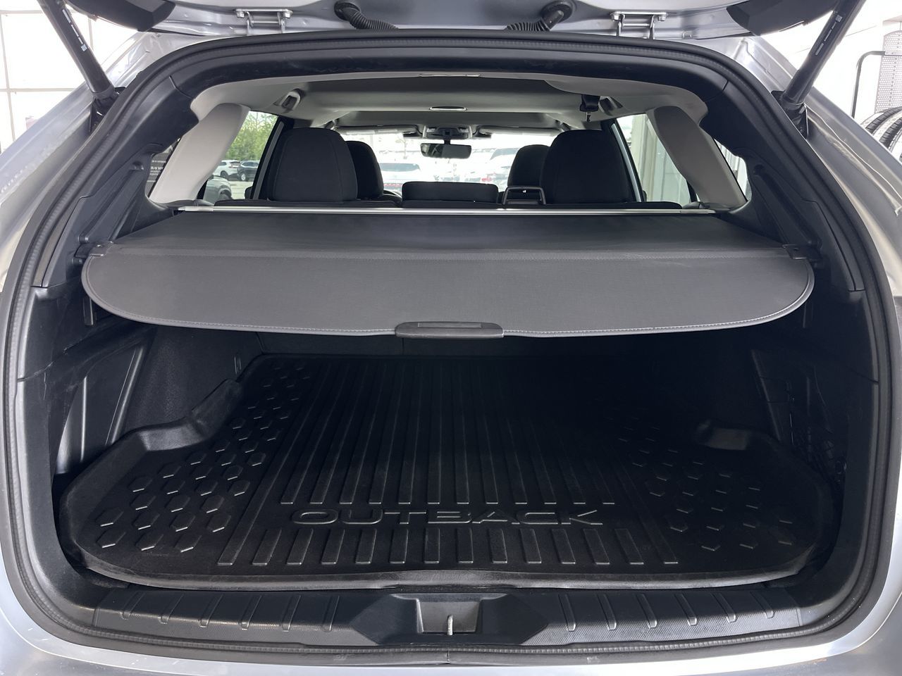 Subaru Outback  2023 à Calgary, Alberta