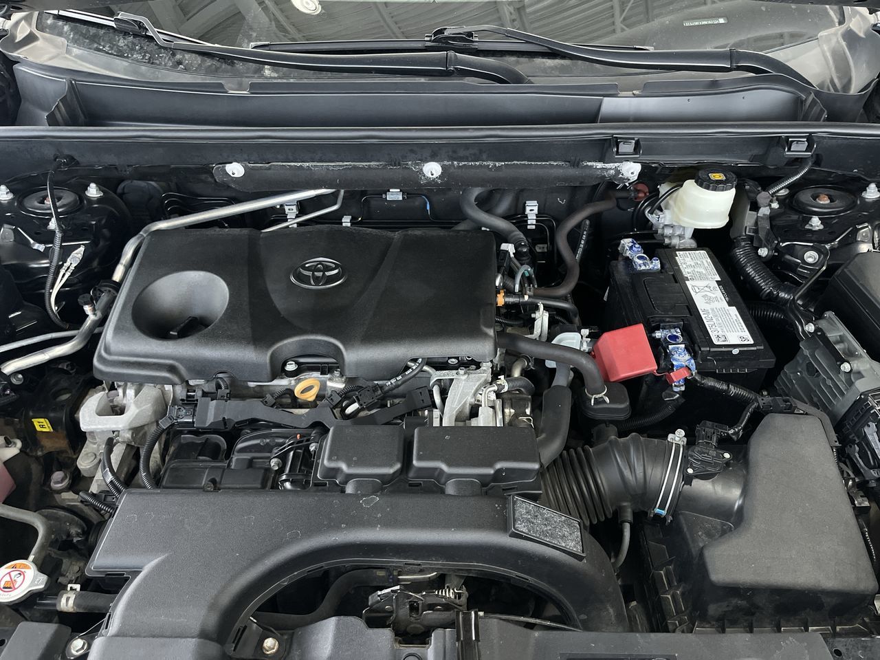 Toyota RAV4  2021 à Calgary, Alberta