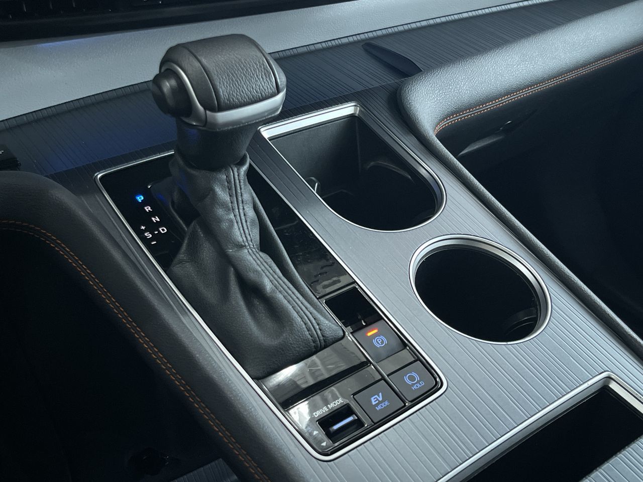 2024 Toyota Sienna Hybrid