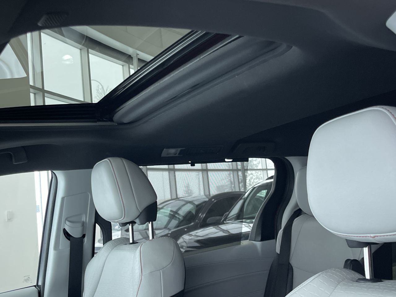 2024 Toyota Sienna Hybrid