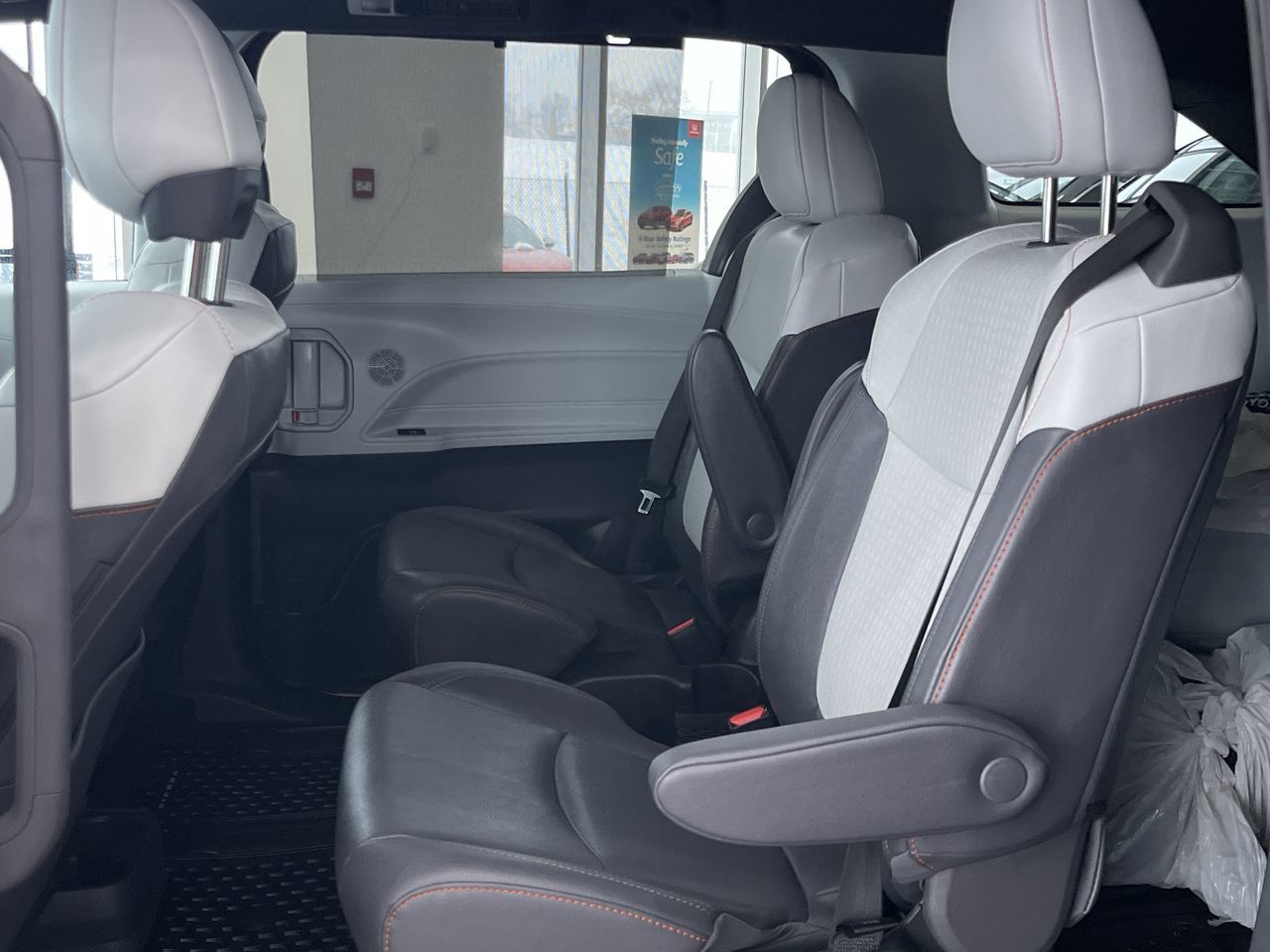 2024 Toyota Sienna Hybrid